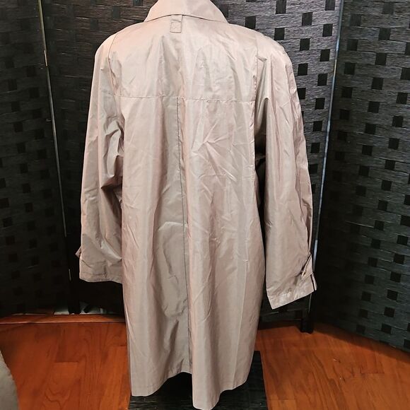 Champagne Rain Jacket Size 18 - Picture 6 of 11